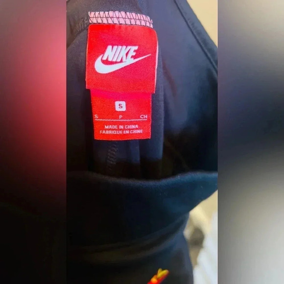 Nike Sportswear Essential Floral Leggings Women Sz S Exercise Cycle 921644-010 - Picture 3 of 7